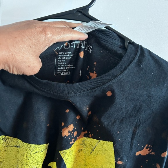 WUTANG • Black Bleached T-Shirt • Large - Picture 4 of 5